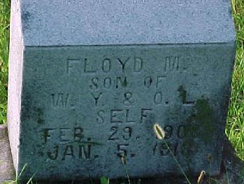 Floyd Self tombstone (1908-1918)