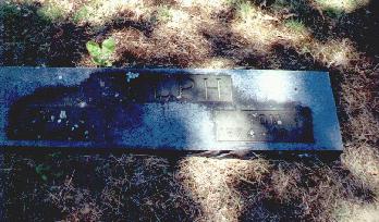 Tom and Rosie Selph Tombstone